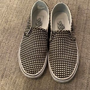 Vans black and white size 7